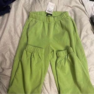 BRAND NEW BRANDY MELVILLE SWEAT PANTS